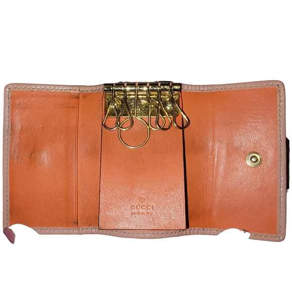 Gucci Cream and Pink Keyholder - Picture 5 of 8